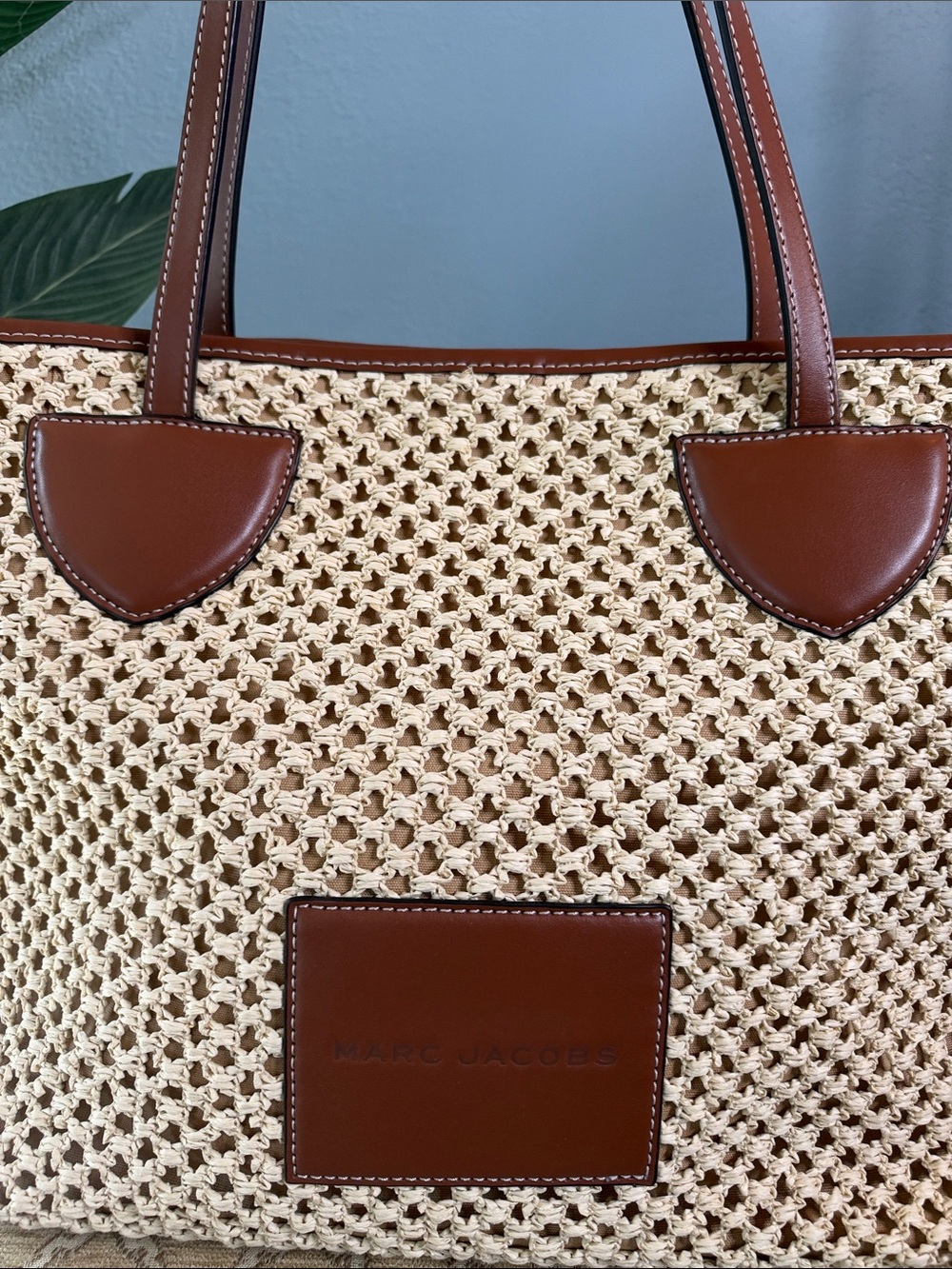 Marc Jacobs Woven Tote Bag with Brown Leather Trim - Picture 4 of 7